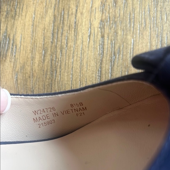 Cole Haan Navy  Heels Elegant Suede Design - Picture 7 of 7